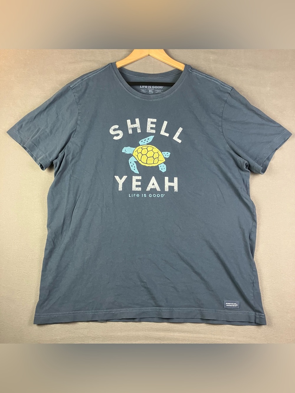 Life is Good Men’s Size XL Crusher Short Sleeve T Shirt Shell Yeah Turtle Blue.